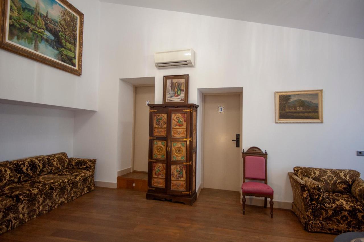 Hotel Aires De L'Emporda Vilacolum Екстериор снимка