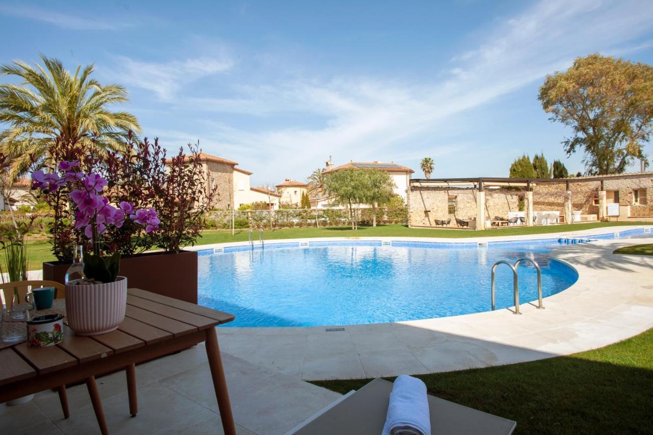 Hotel Aires De L'Emporda Vilacolum Екстериор снимка